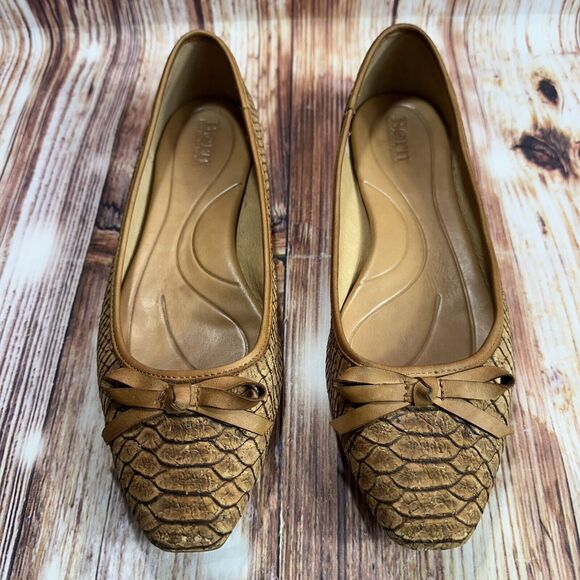 Born CARRIE Women's Size 9 Tan Brown Cork Snake Print Ballet Flats Loafers Shoes - Picture 3 of 10